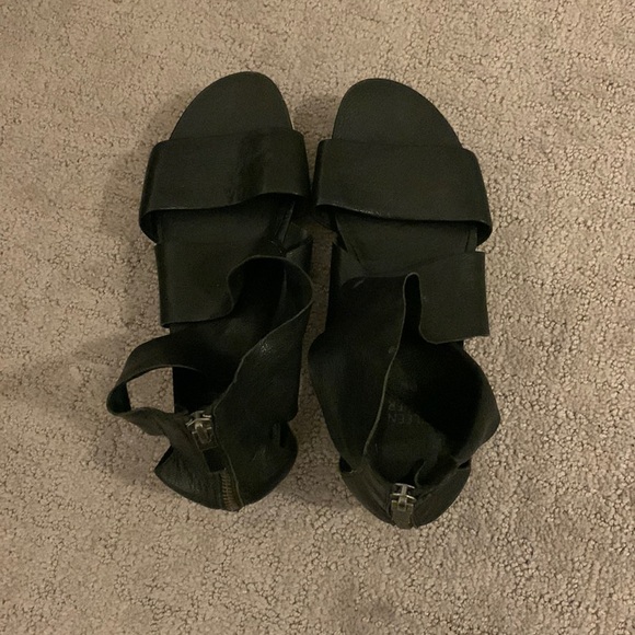 Eileen Fisher Sandals - Picture 1 of 4